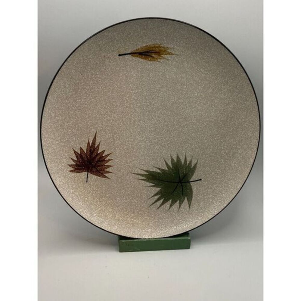 Harmony House‎ Maple Leaf 11" Round Platter Chop Plate